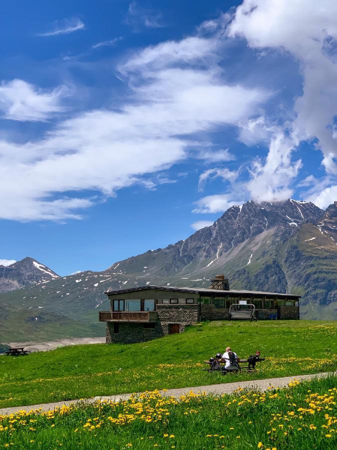 Hotel Les Roches Blanches Lanslebourg-Mont-Cenis Exteriér fotografie